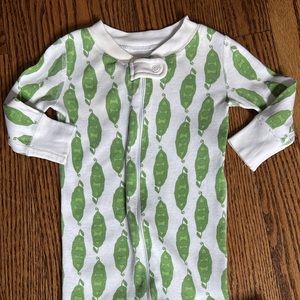 Hanna Andersson pea pods one piece long Johns 60cm